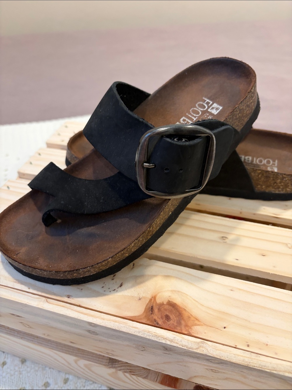 Black Leather Buckle Toe-Post Sandal